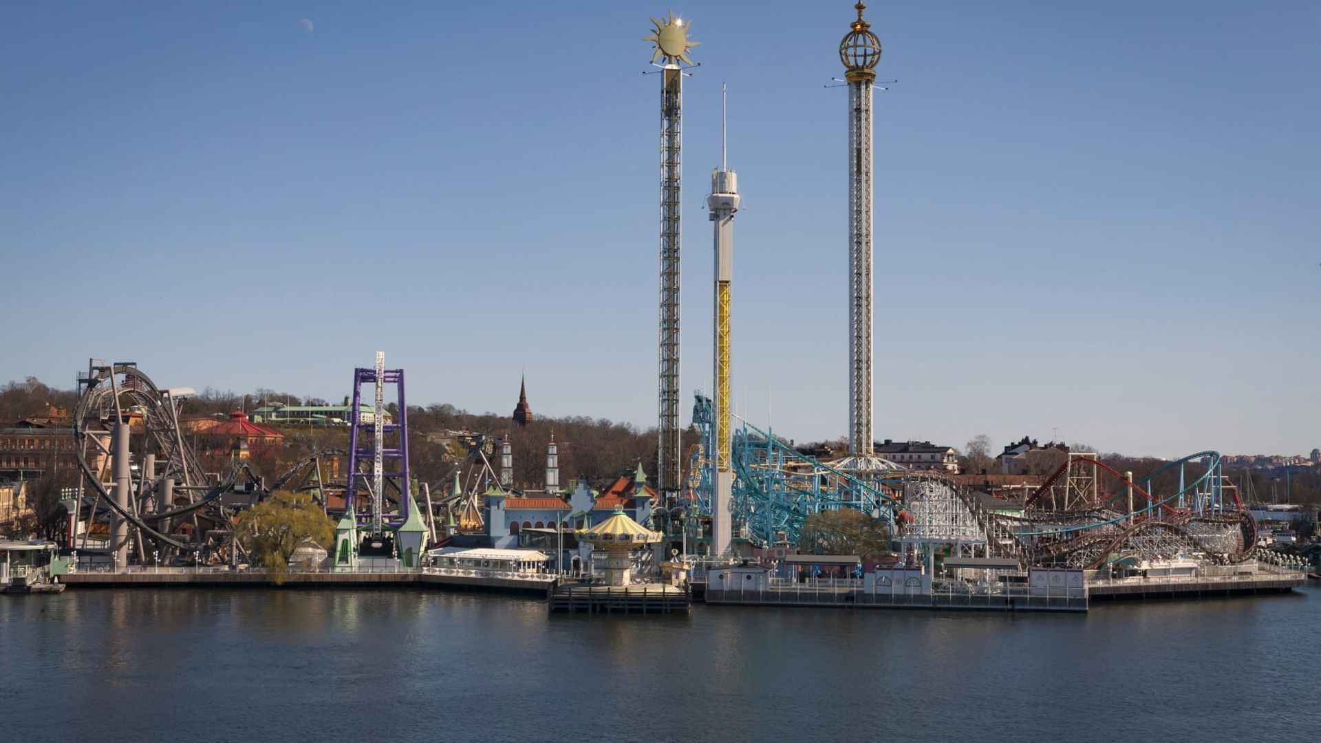 Gröna Lund och Liseberg öppnar i juni