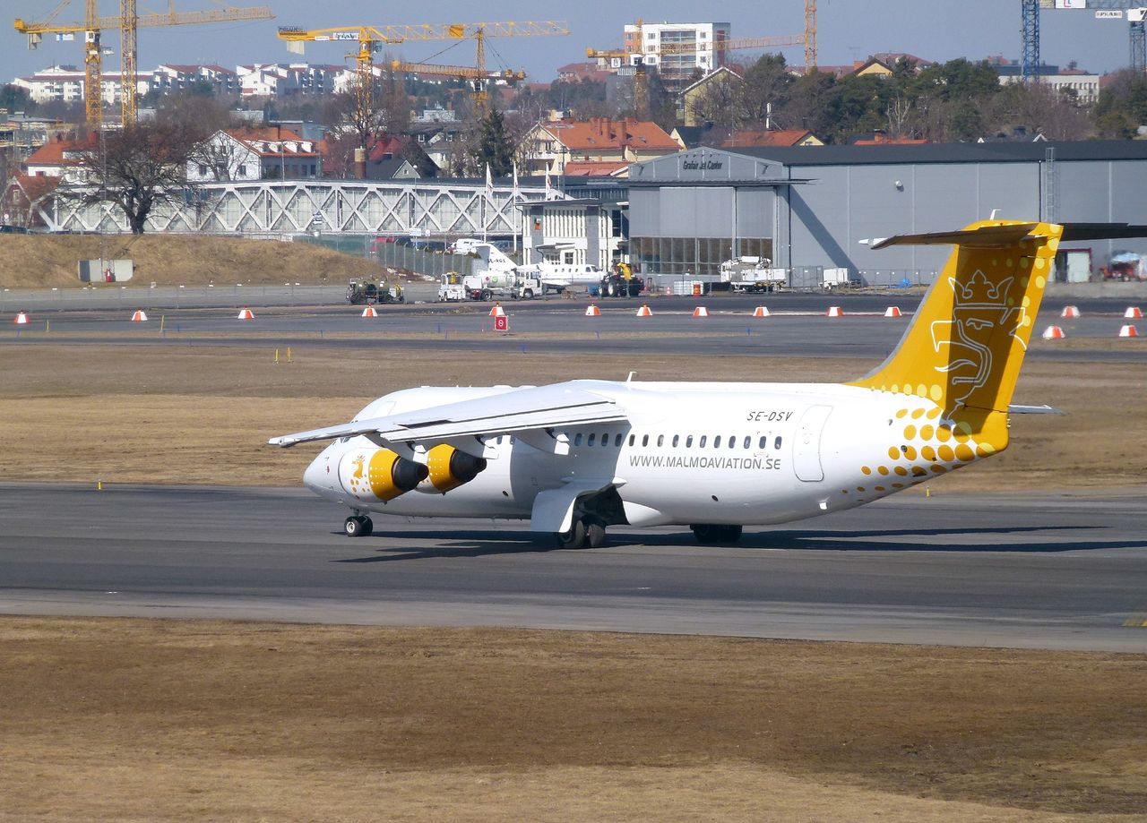 Trafikutskottet stoppar nedläggning av Bromma Flygplats