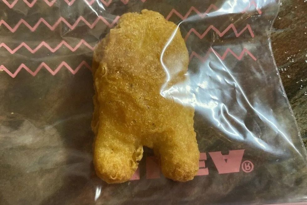 Among Us-kycklingnugget såld för 99.997 dollar