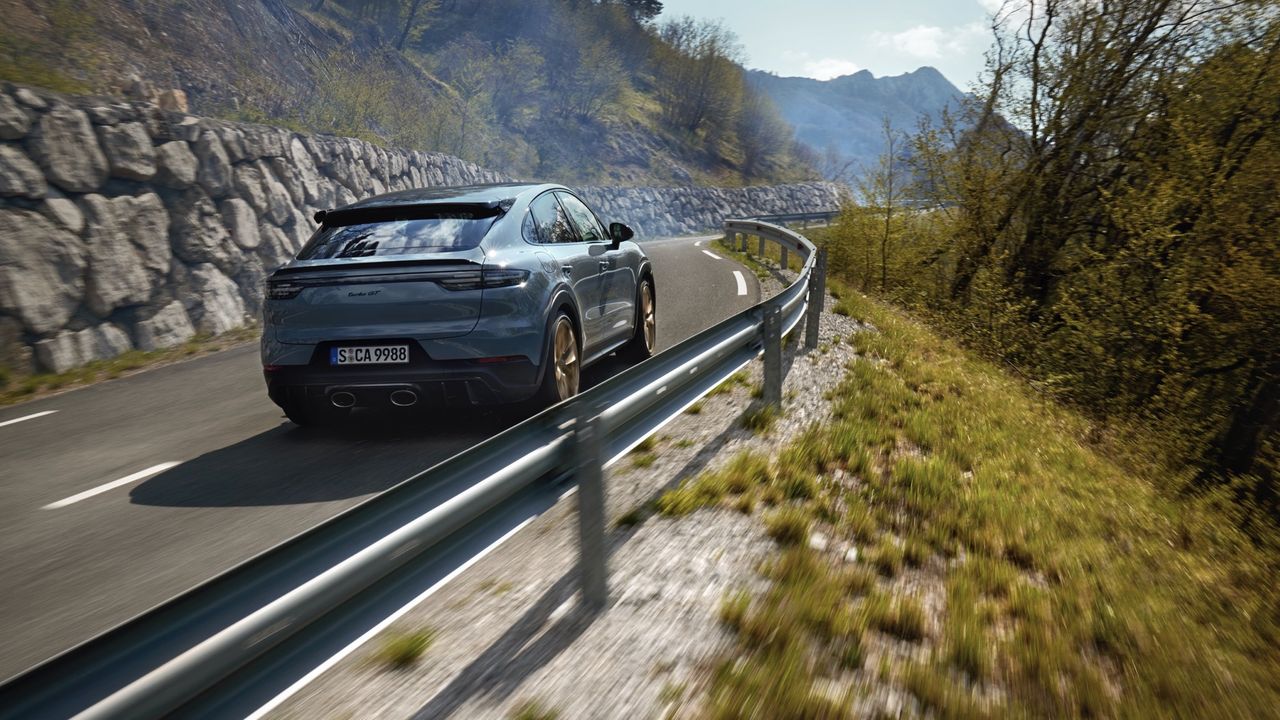 Porsche visar Cayenne Turbo GT