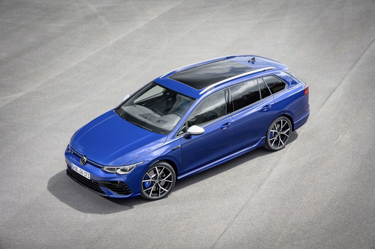 VW presenterar Golf R som kombi