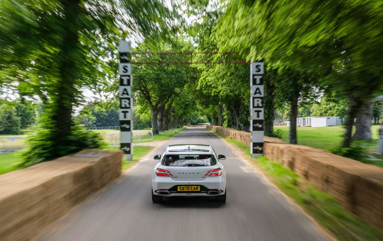 Genesis visar sin G70 Shooting Brake