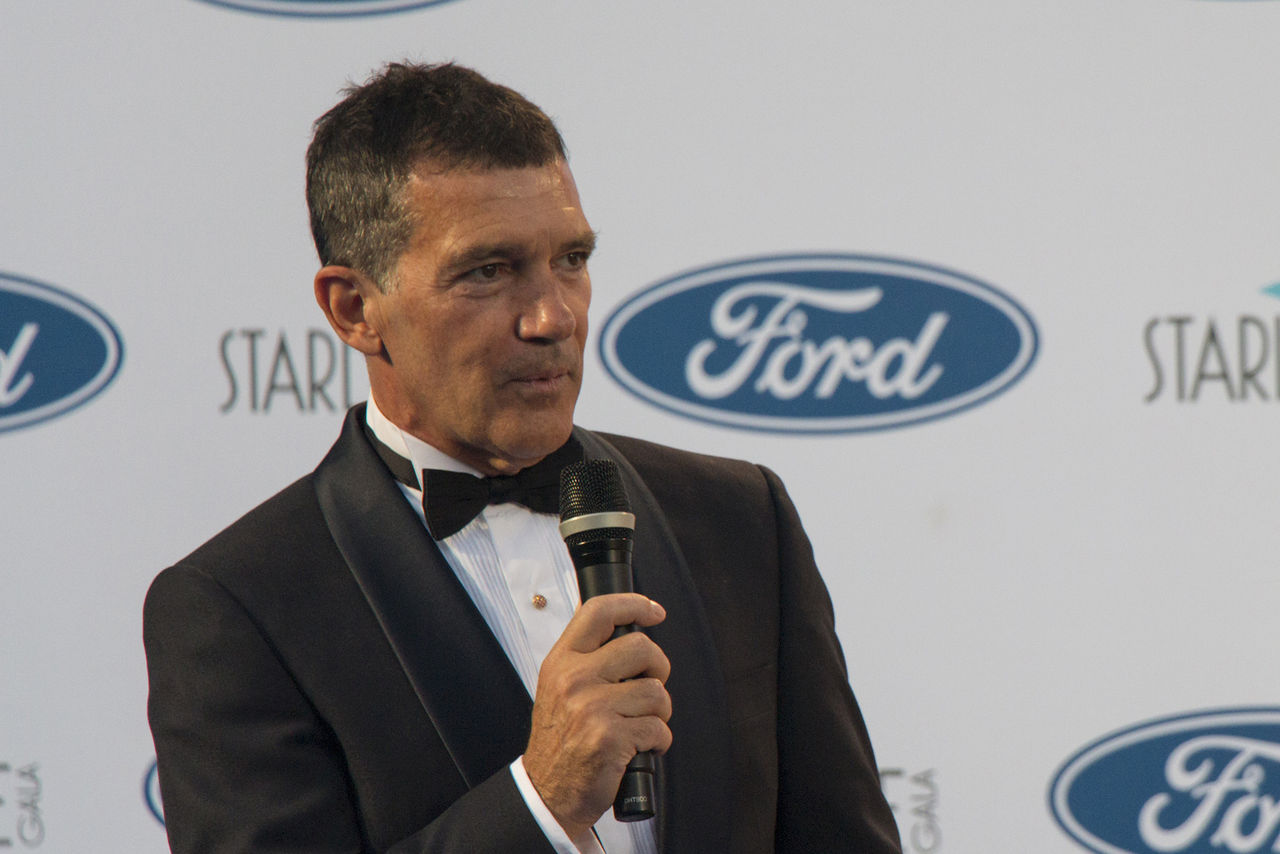 Antonio Banderas hoppar på Indiana Jones 5
