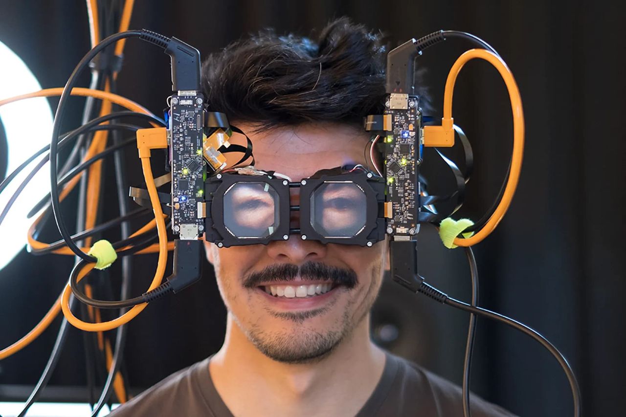 Snart kanske det går att se hur du ser ut bakom VR-headset