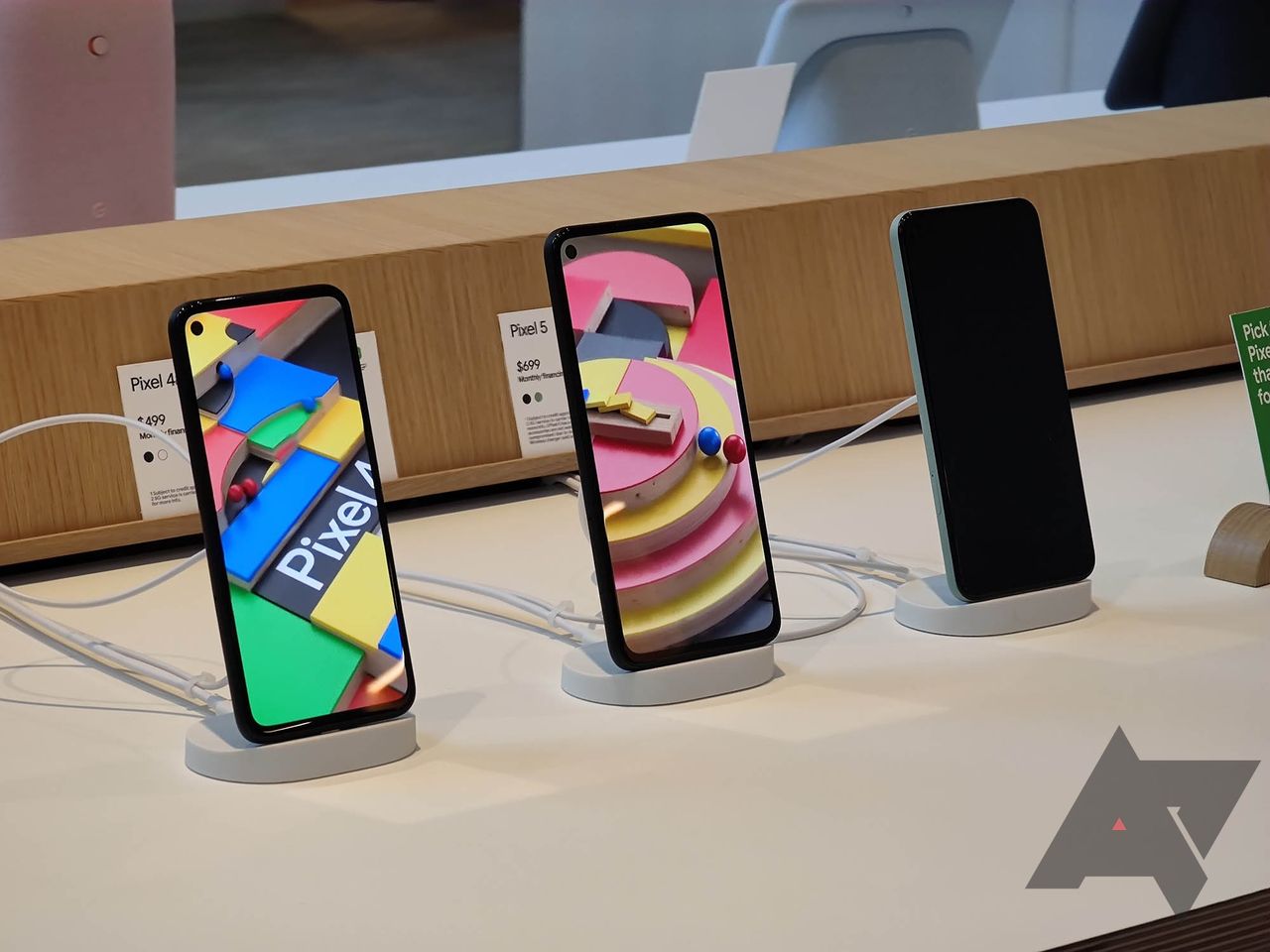 Google Pixel 5a väntas visas upp i morgon