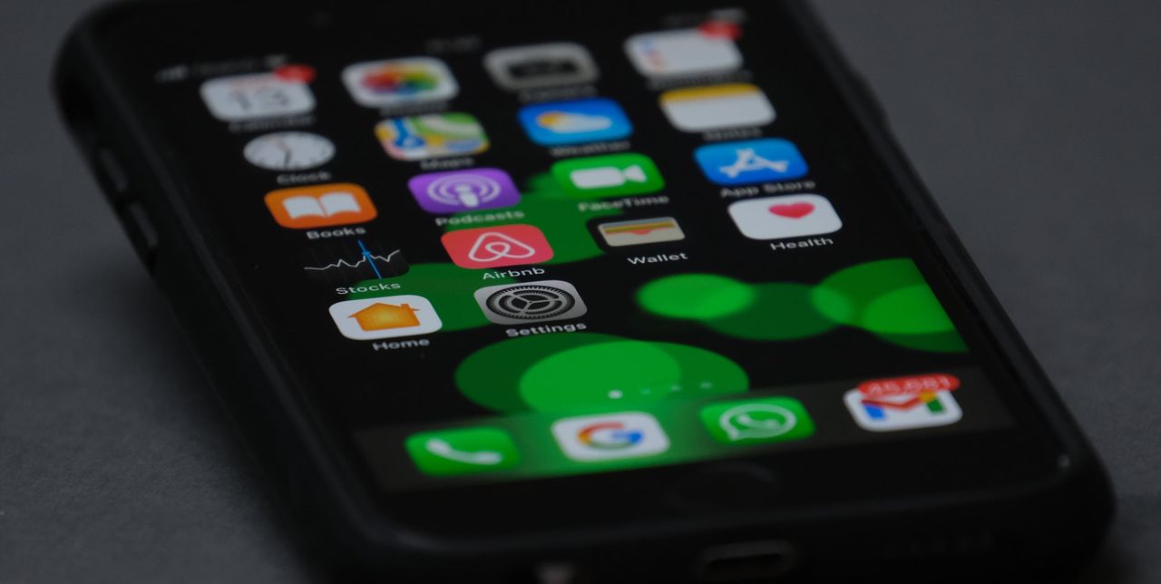 Airbnb hjälper afghanska flyktingar 