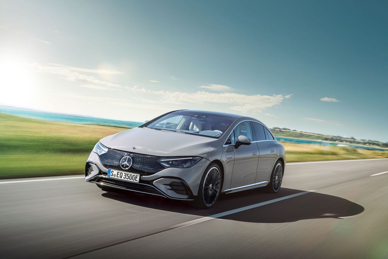 Mercedes rullar ut en helt eldriven E-Klass