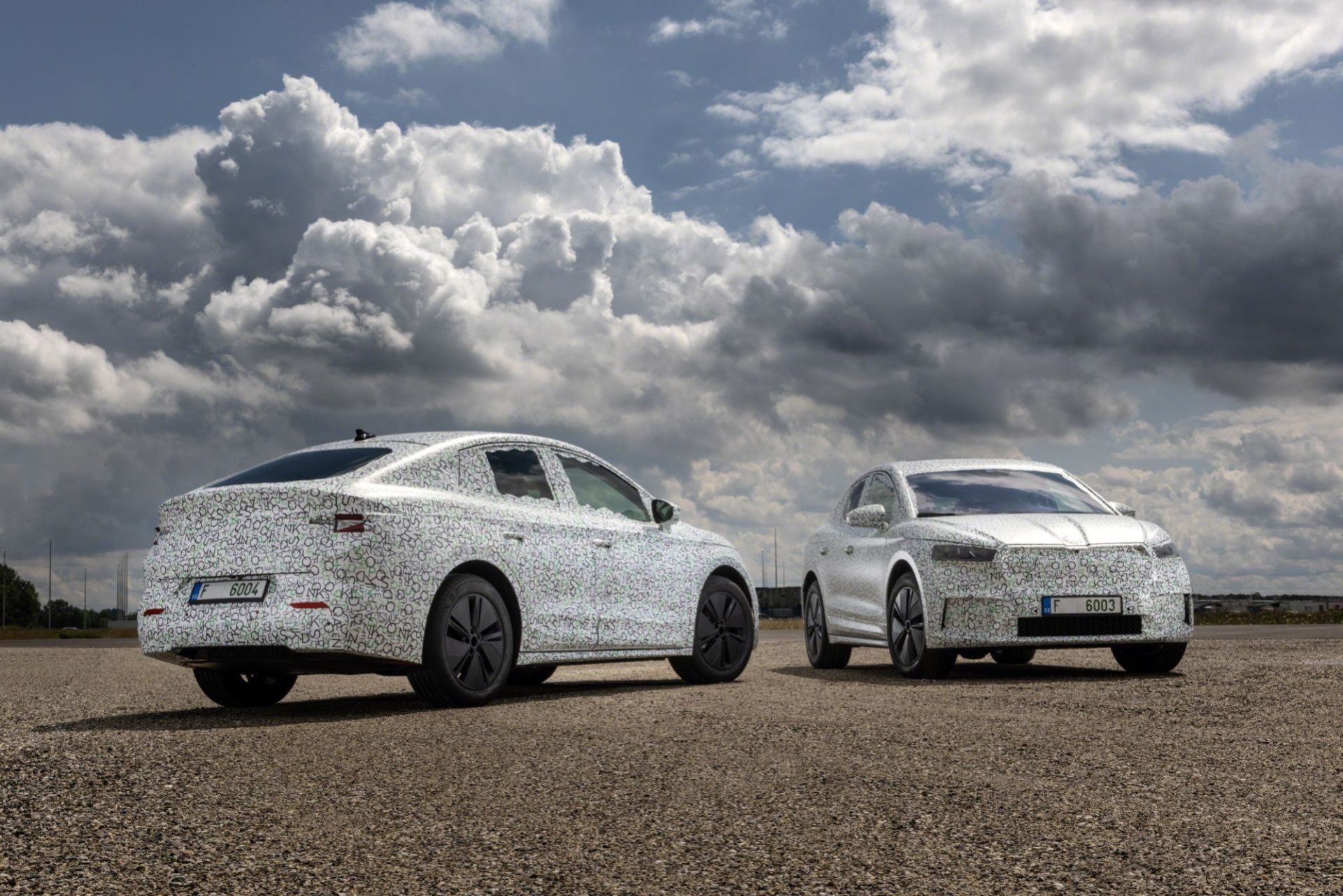 Maskerade bilder på Skoda Enyaq Coupé