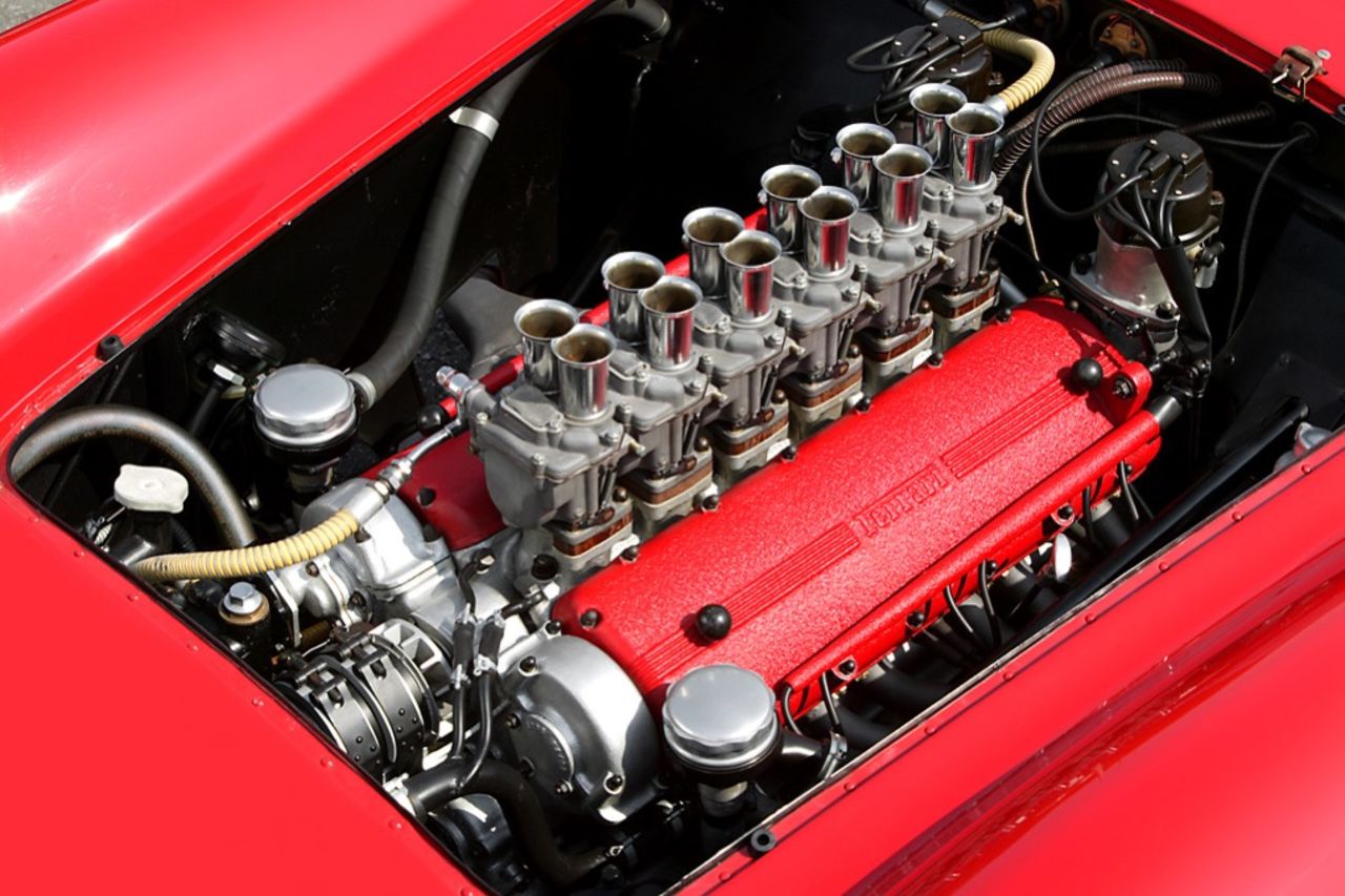Ferrari kommer turbomata sina V12-motorer