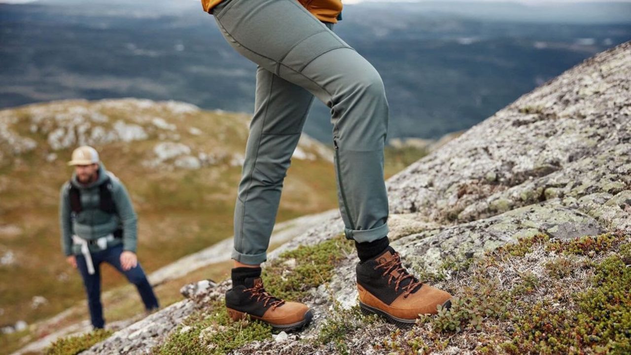 Svenska skor med sula av hampa