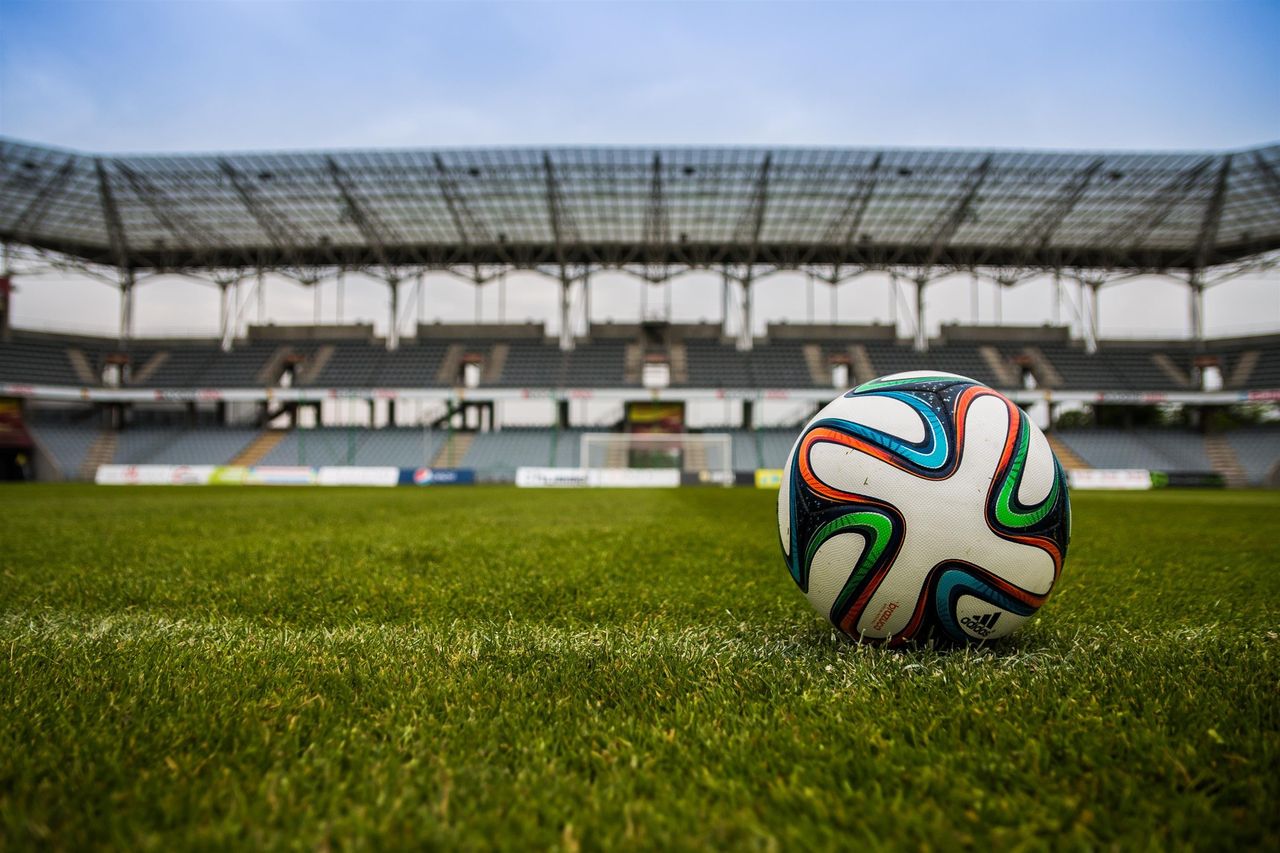 AC Milans tränare vill se basketregler i fotboll