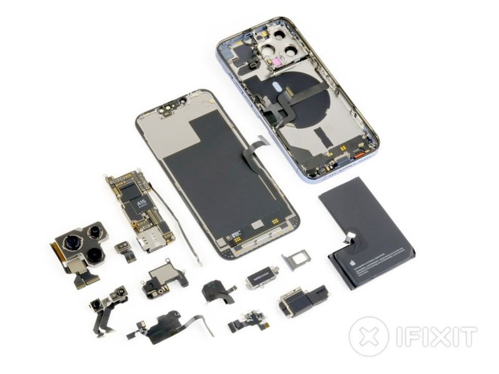 iFixit river isär iPhone 13