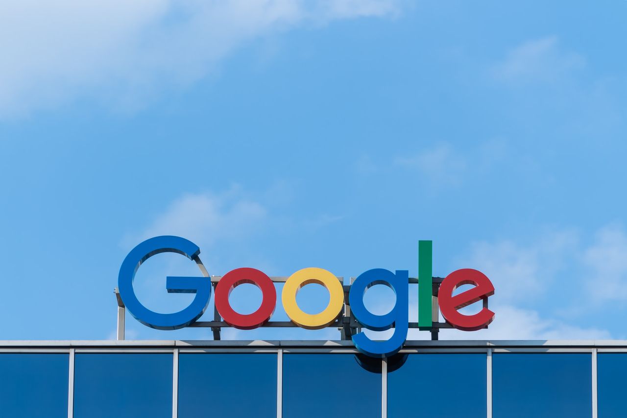 Google aktiverar tvåfaktorsautentisering för flera
