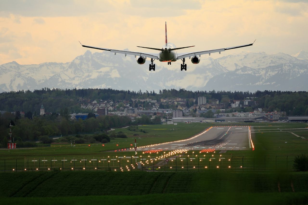 Google Flights börjar visa hur mycket flyg släpper ut