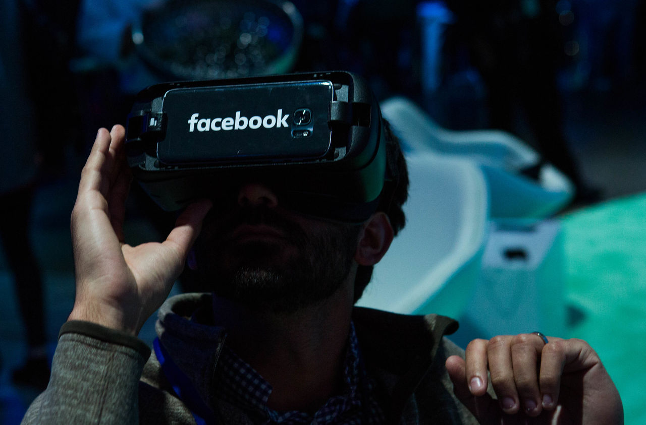 Facebook storsatsar på metaverse