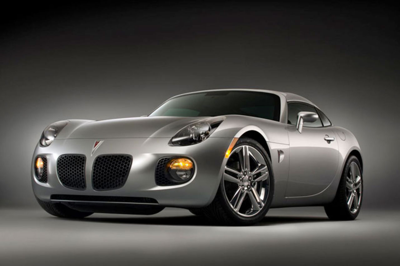 Pontiac Solstice får tak