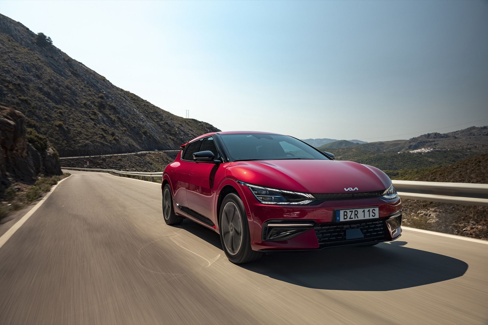 EV6 har premiär hos Kia-återförsäljare i helgen