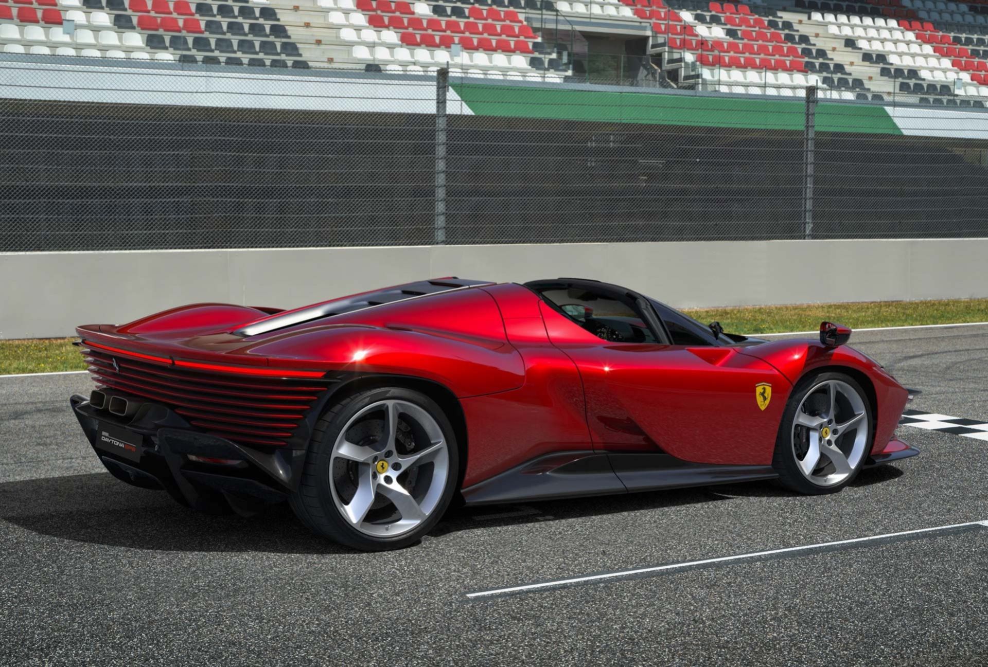 Nu är den här - Ferrari Daytona SP3