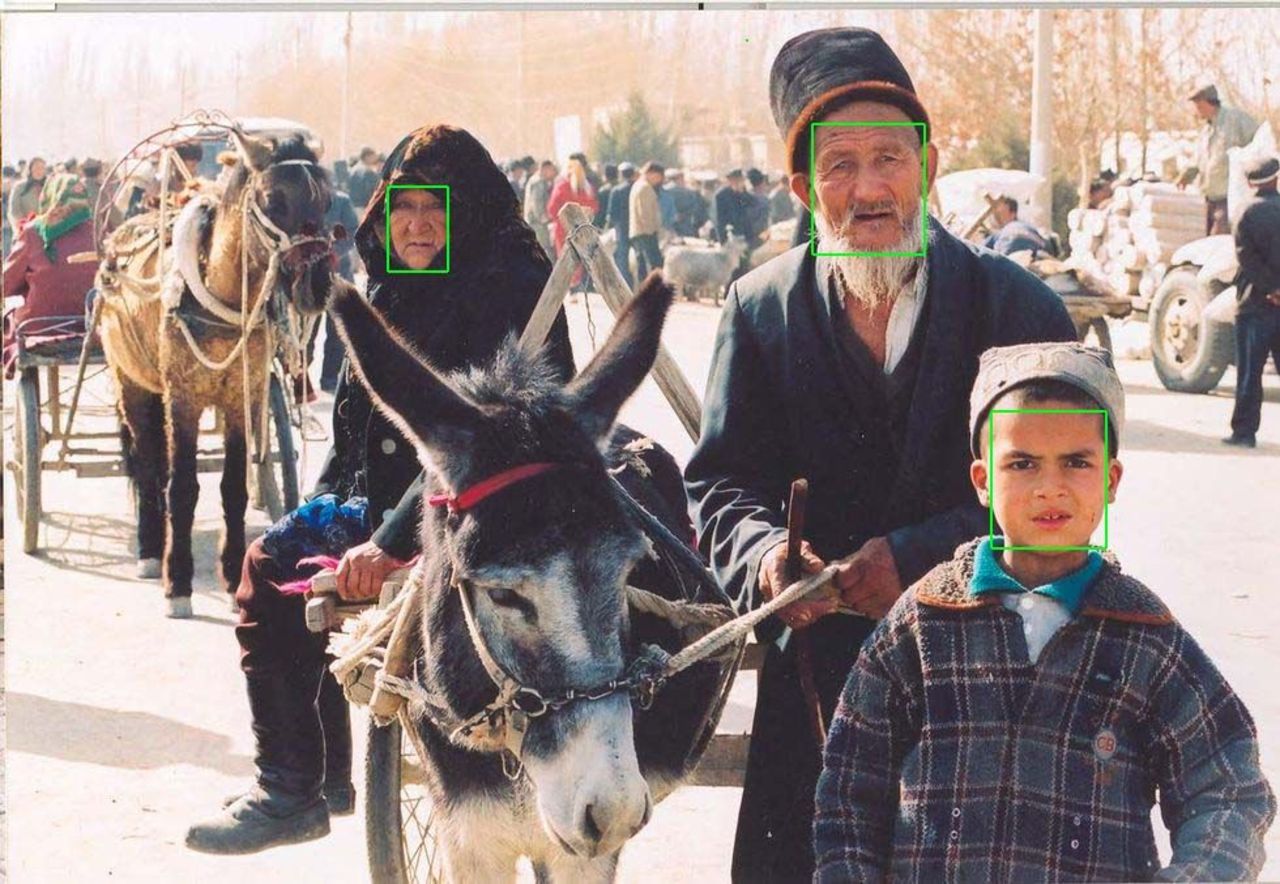 Huawei kopplas ännu en gång till övervakning av uigurer