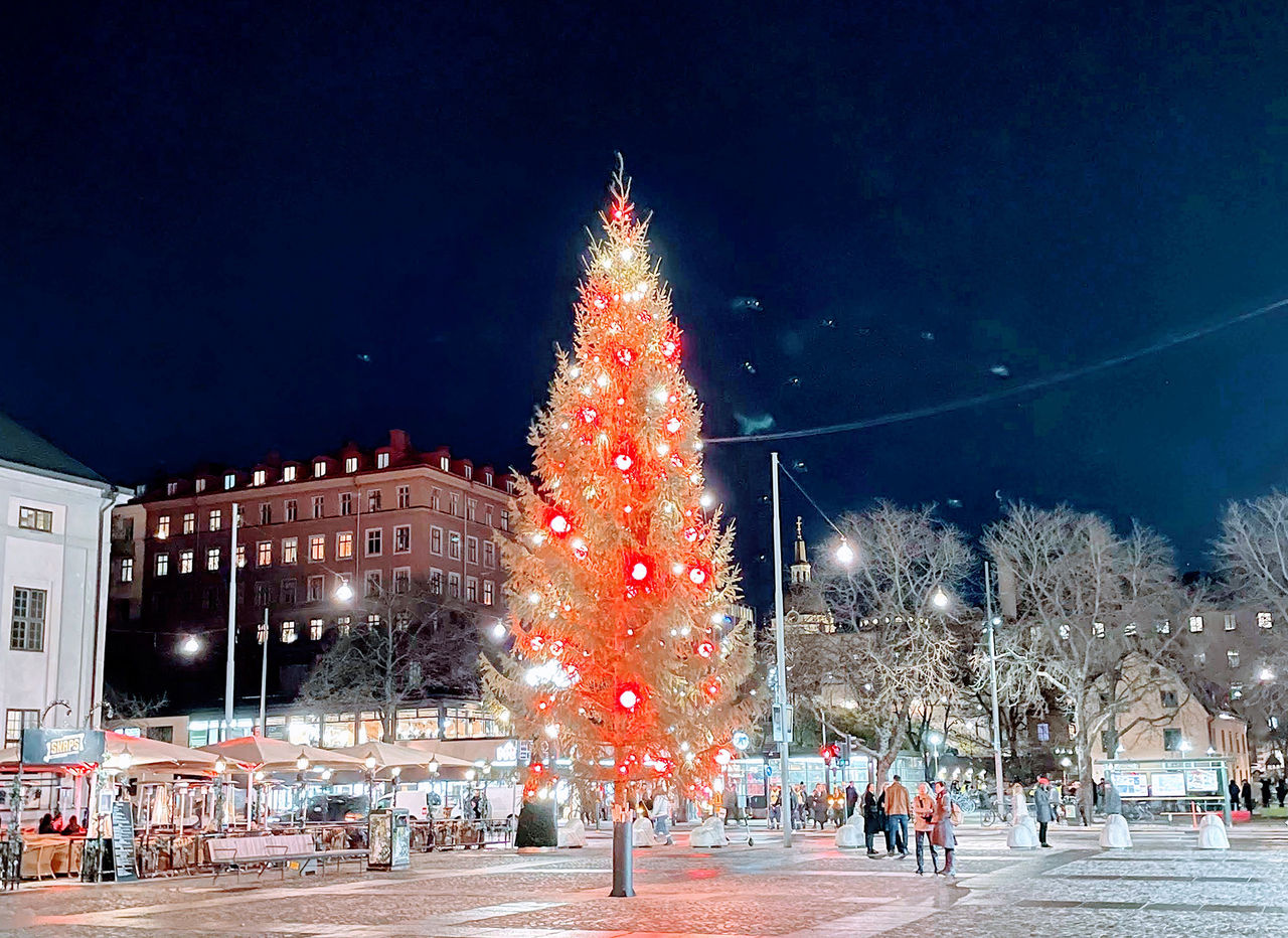 God jul önskar Feber!