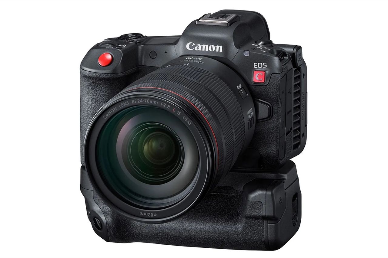 Canon visar upp EOS R5C