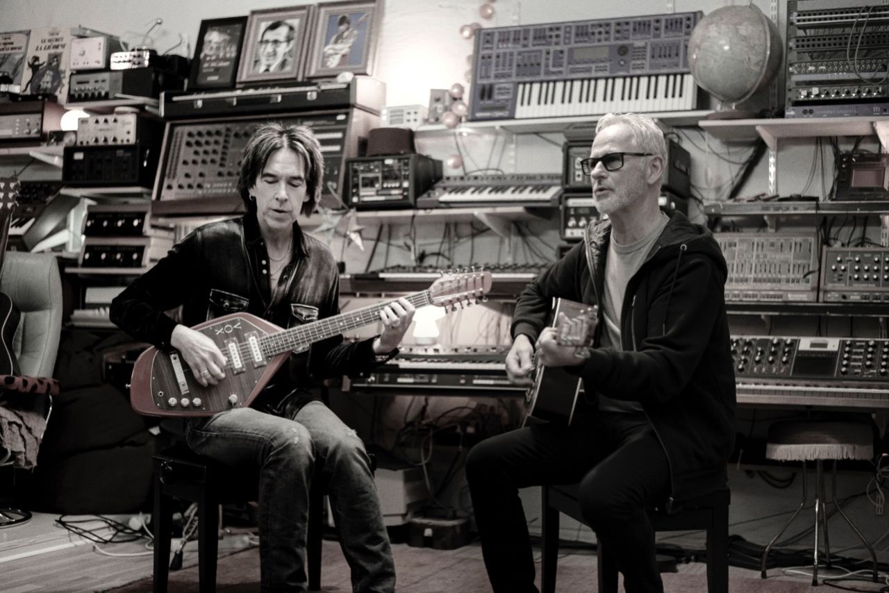 Uno Svenningsson och Per Gessle släpper låt