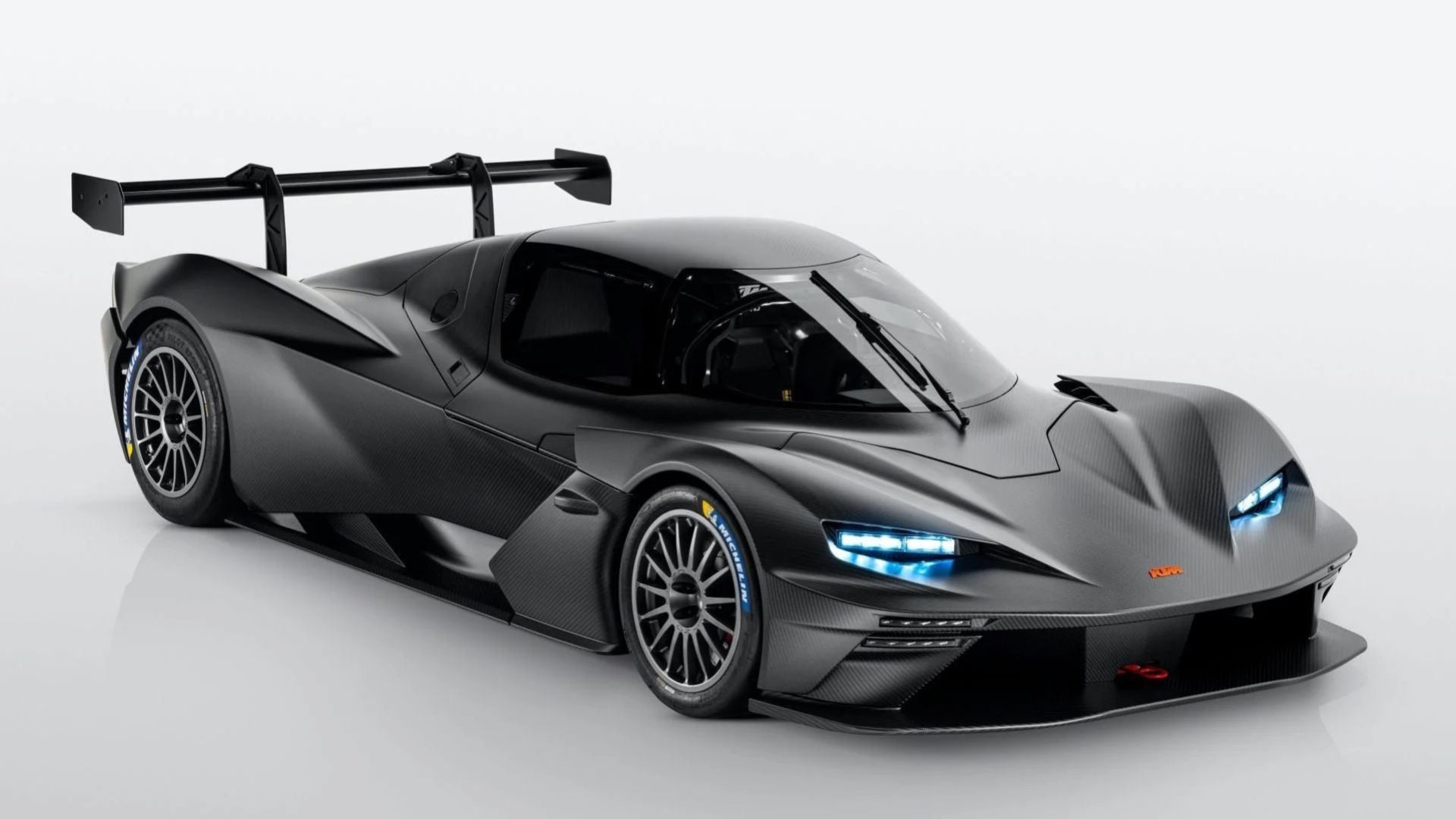 Gatversion av KTM X-Bow GT2 på väg