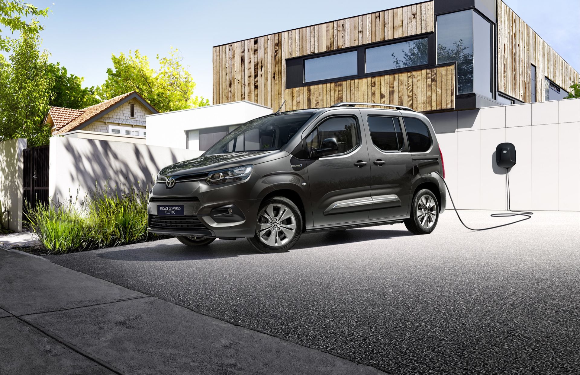 Toyota Proace City Electric börjar säljas