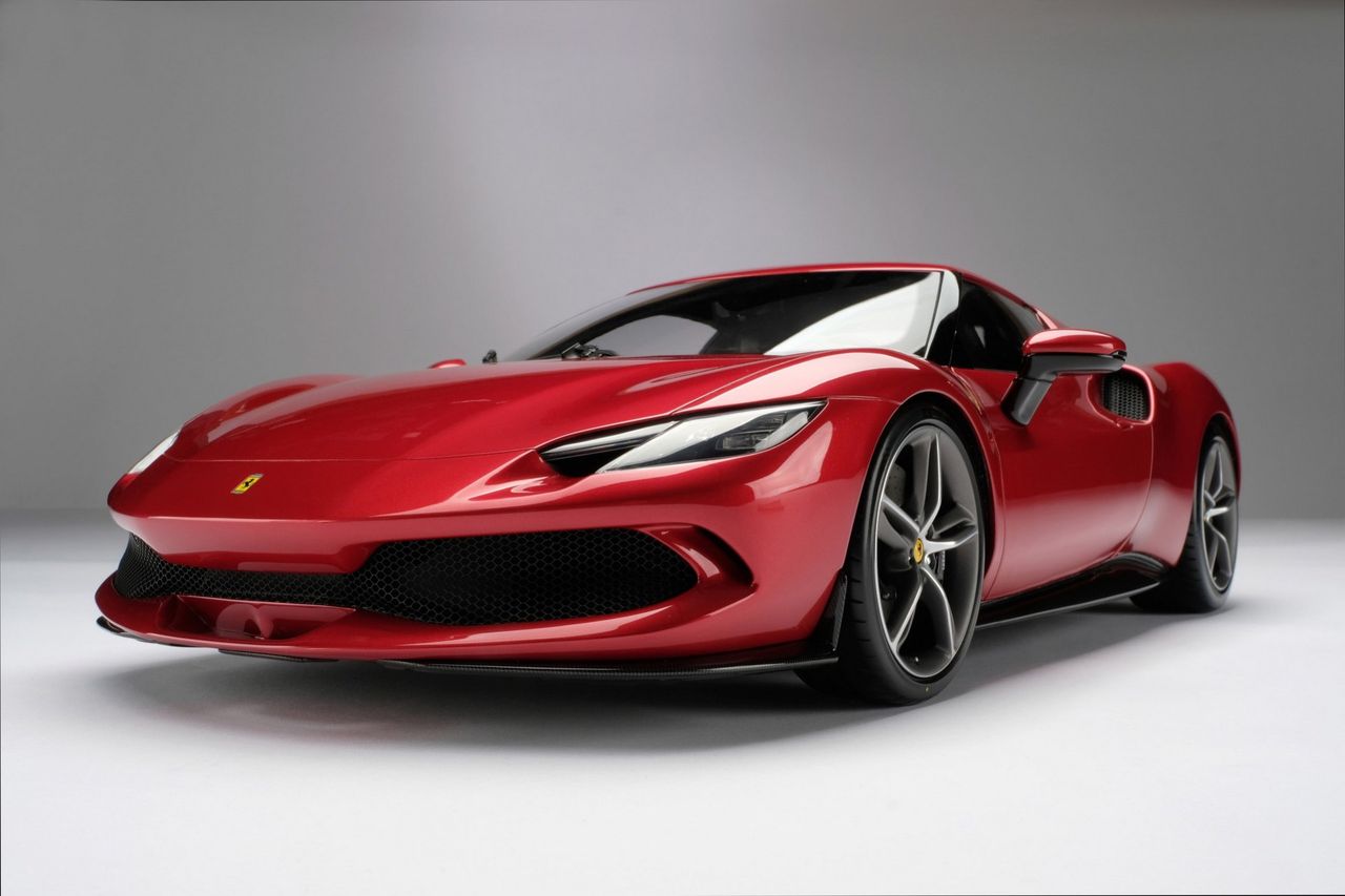 Ferrari 296 GTB för 14.000 dollar!