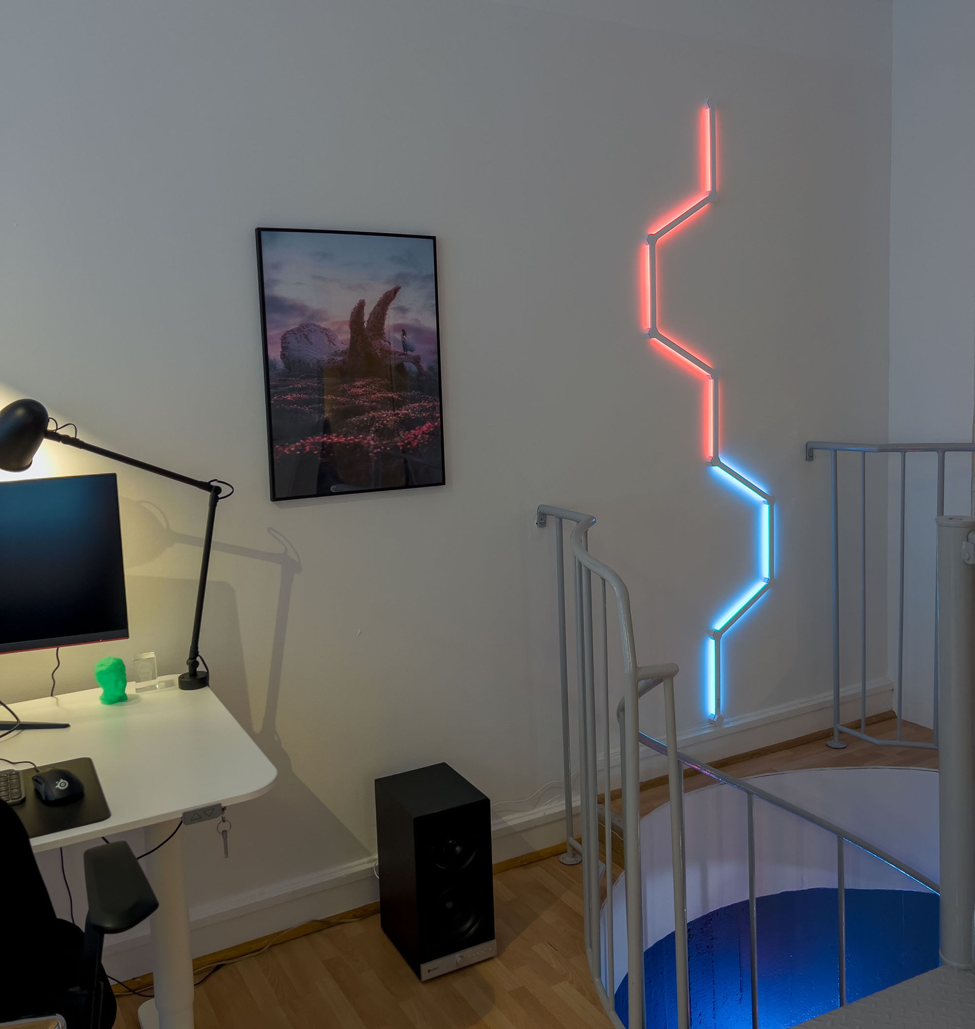 Vi har satt upp lysande linjer från Nanoleaf