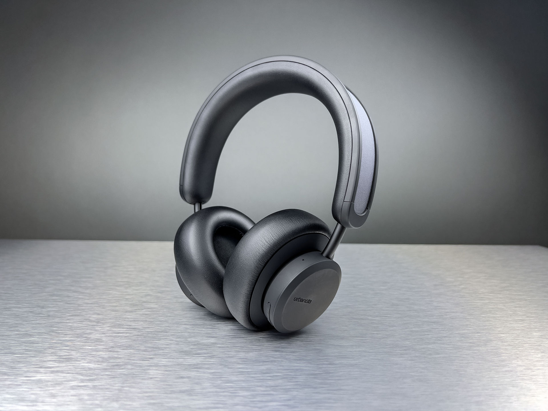 Vi har testat hörlurarna som laddar sig själva