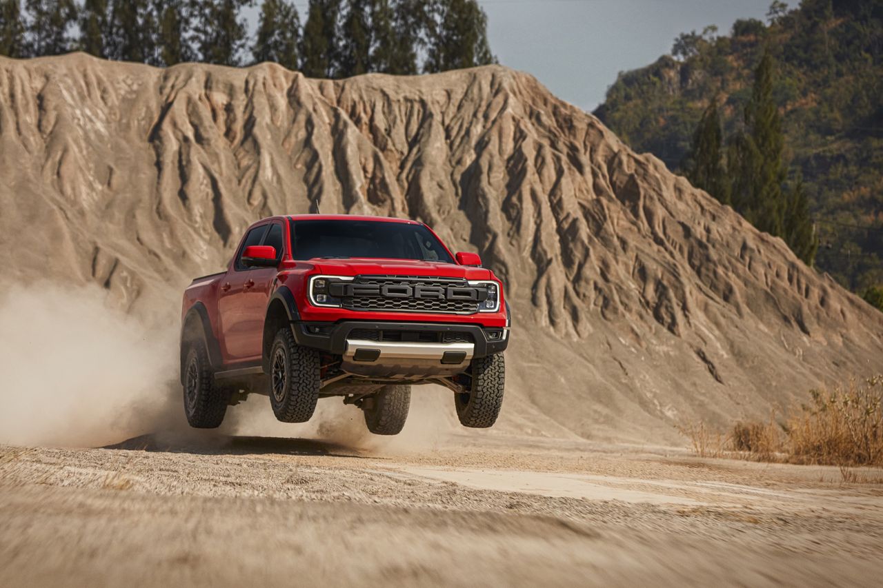 Nu är den här - Ford Ranger Raptor