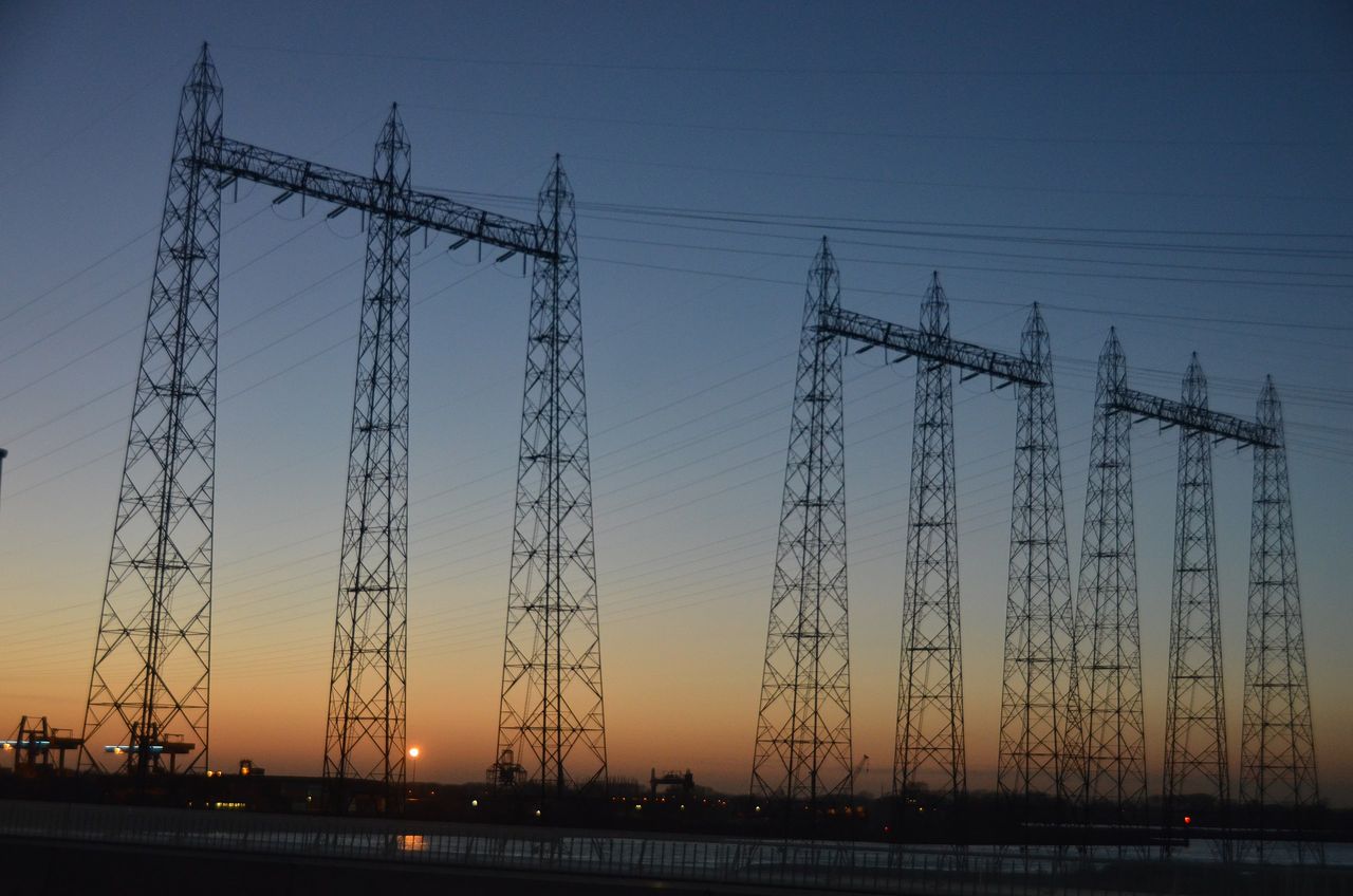 Riksdagen röstar ja till elpriskompensation