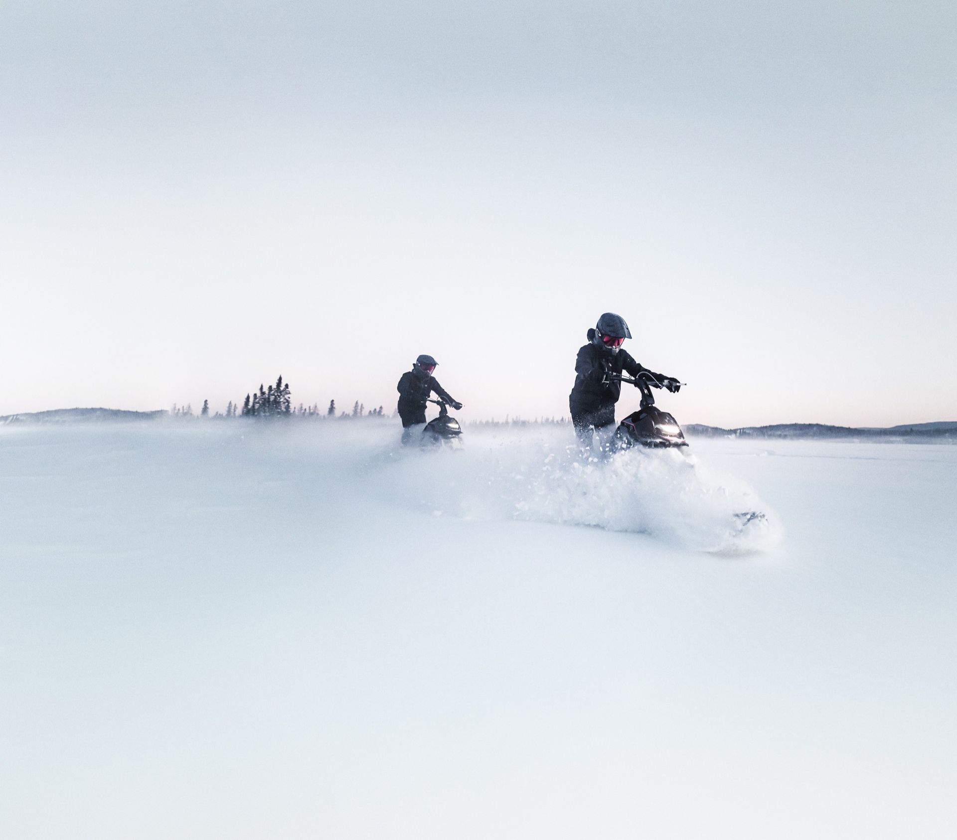 Widescape - en snöskoter där du står upp och kör