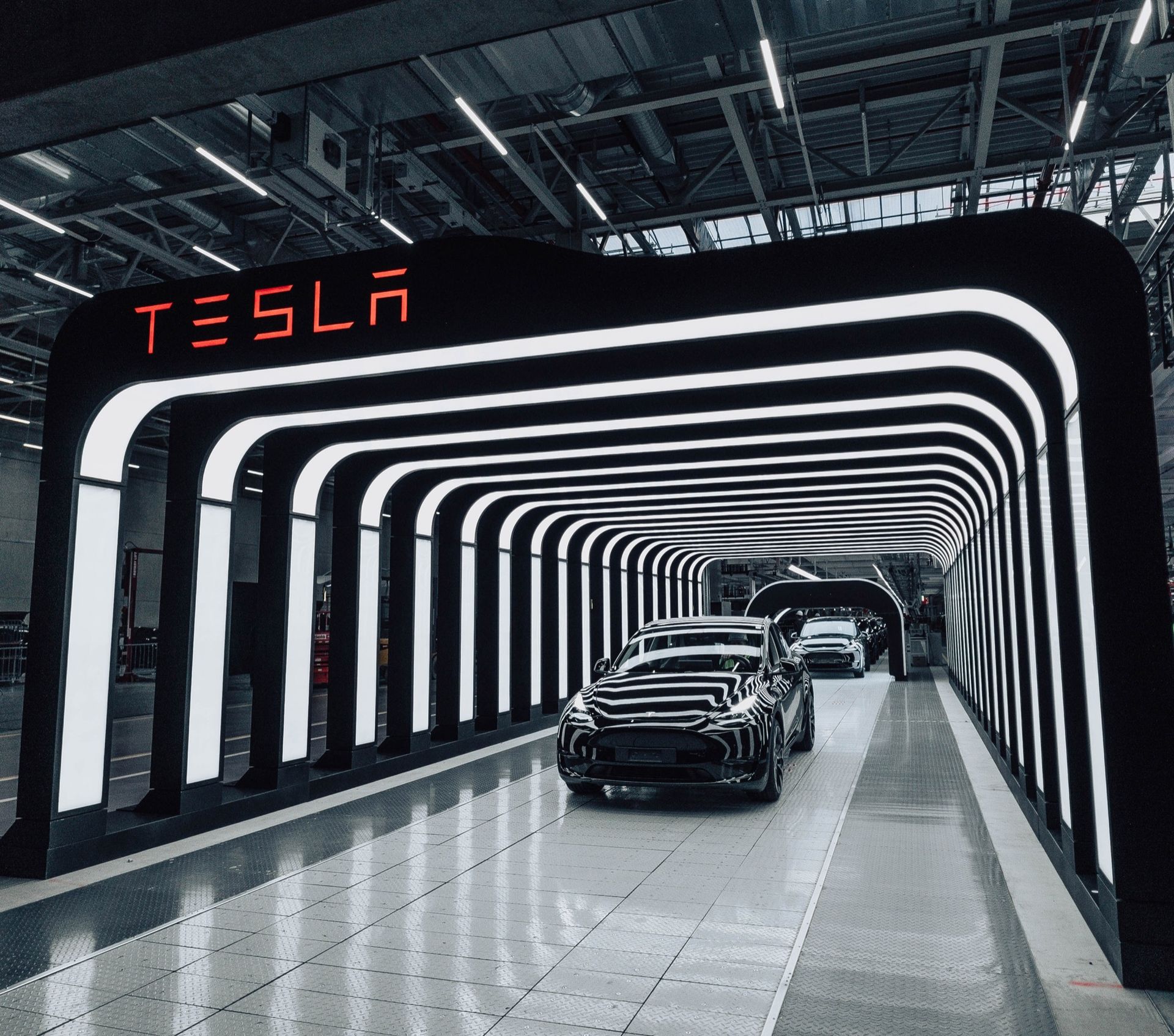 De första Model Y från Gigafactory Berlin levereras idag