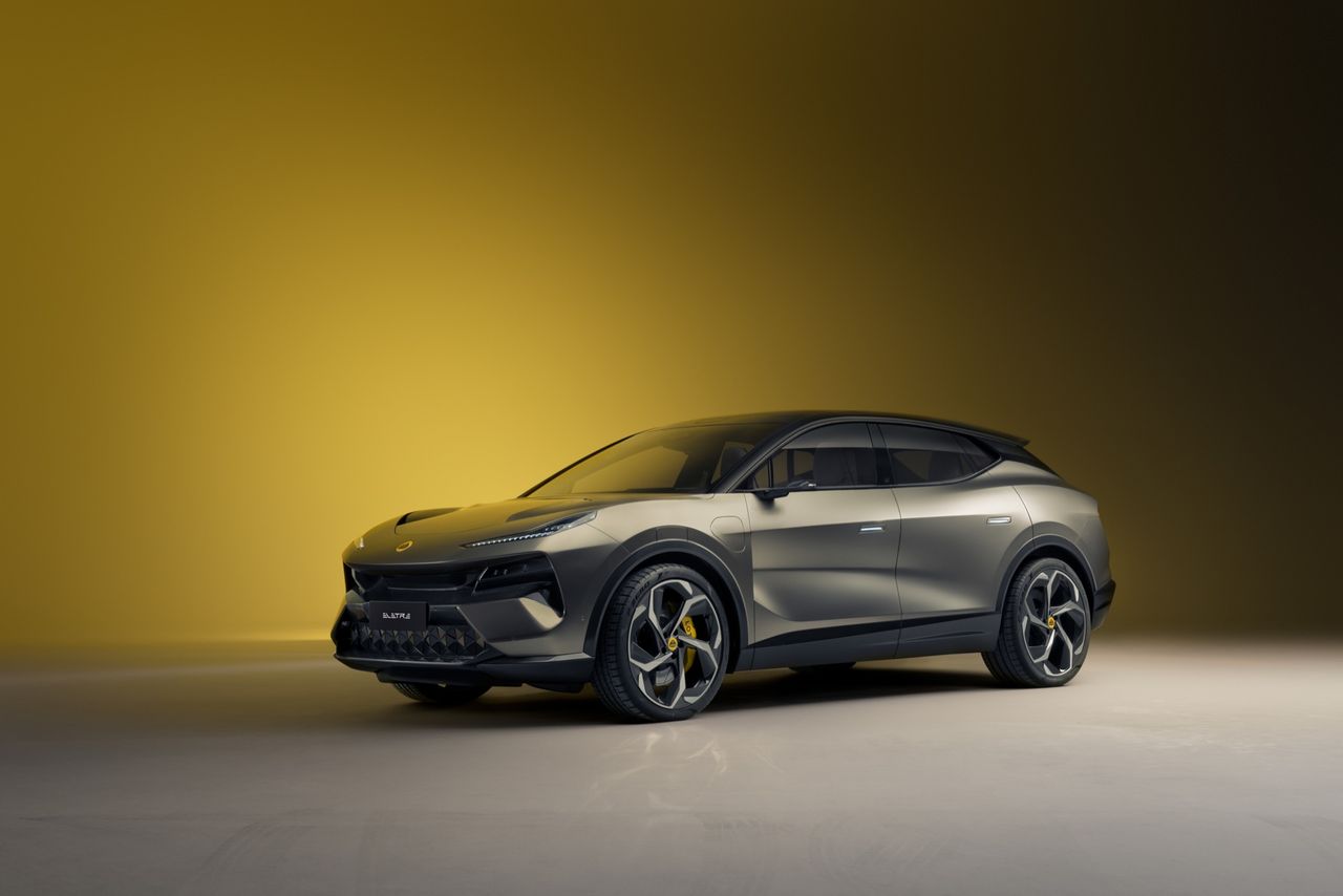 Lotus presenterar Eletre
