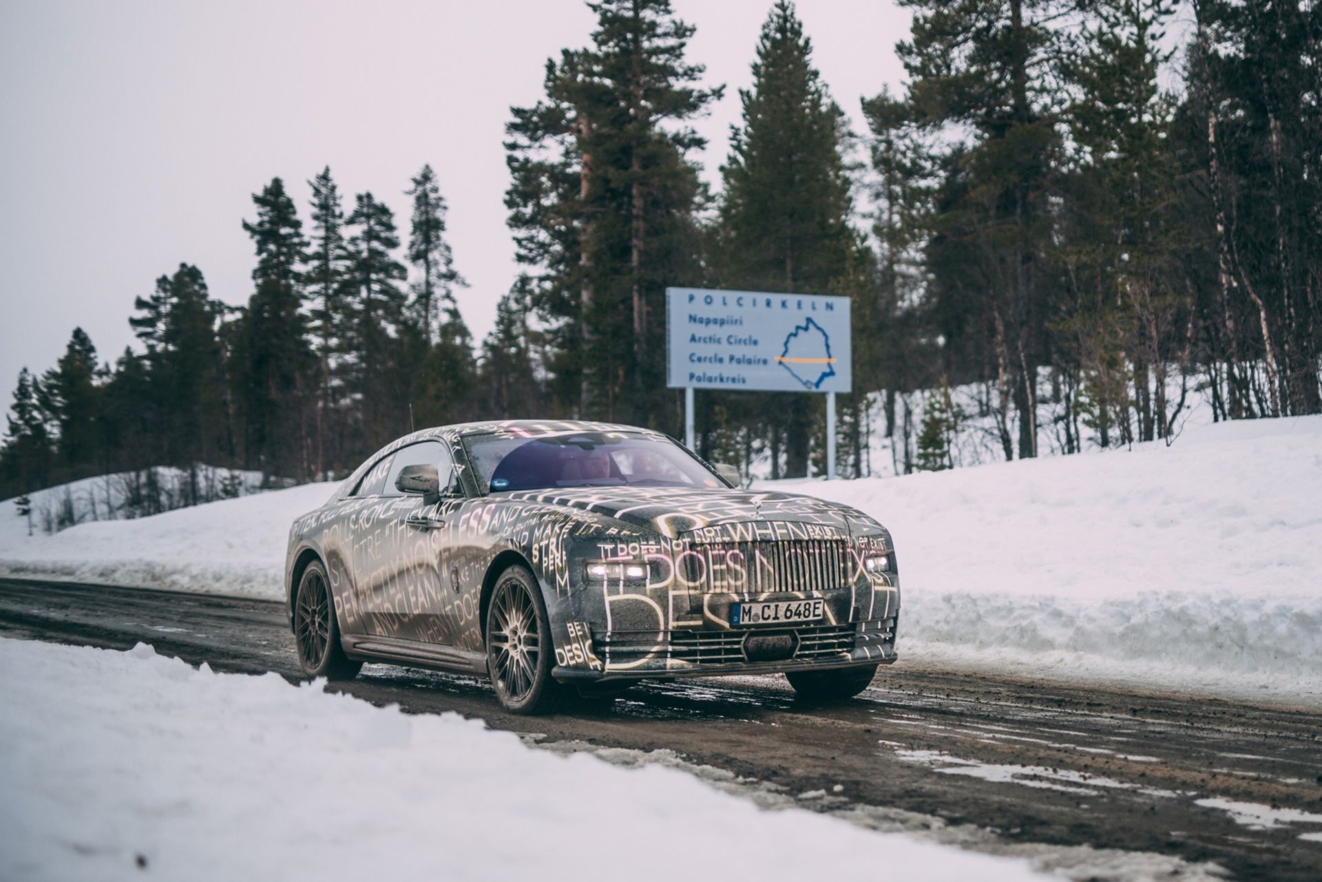 Rolls-Royce har vintertestat elbilen Spectre