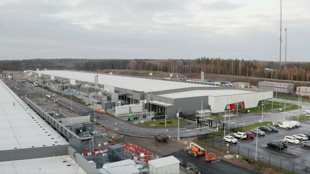 Riksrevisionen ska granska statens stöd till serverhallar