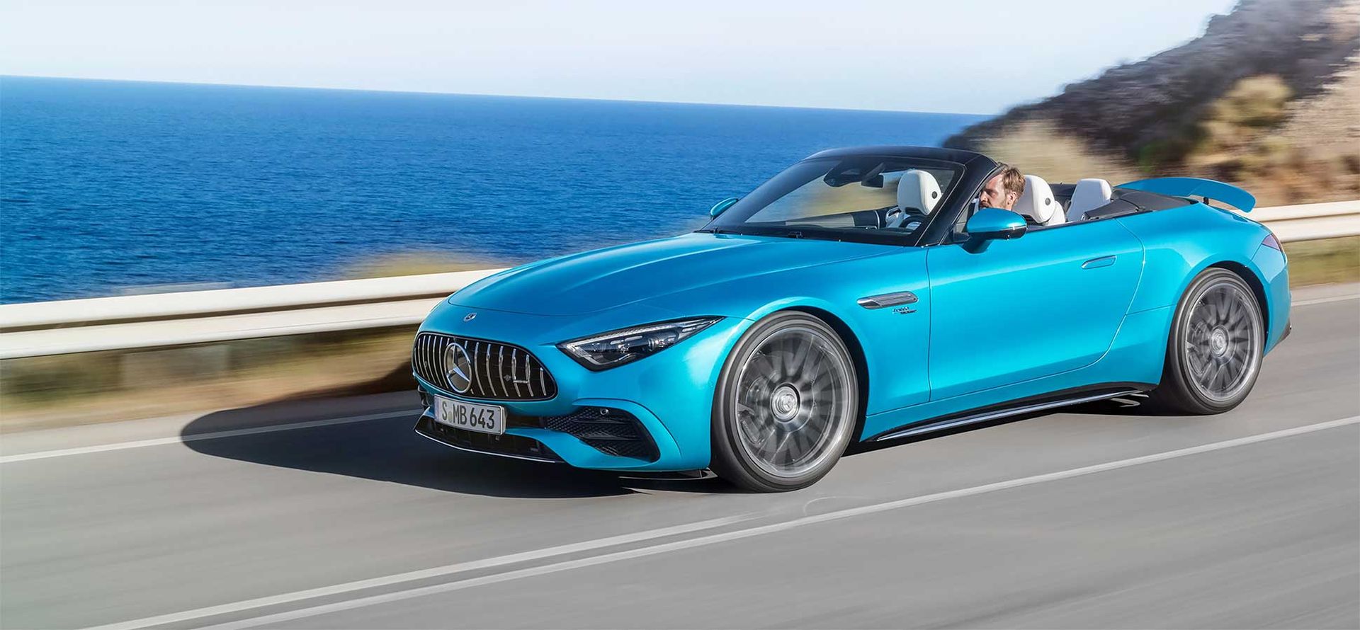 Mercedes-AMG presenterar ny instegsversion av SL