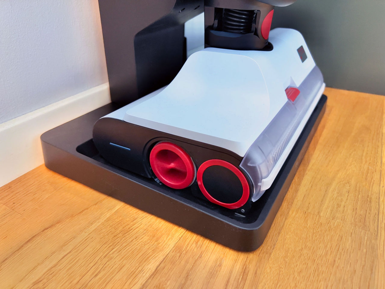 Så tar du hand om din Roborock Dyad