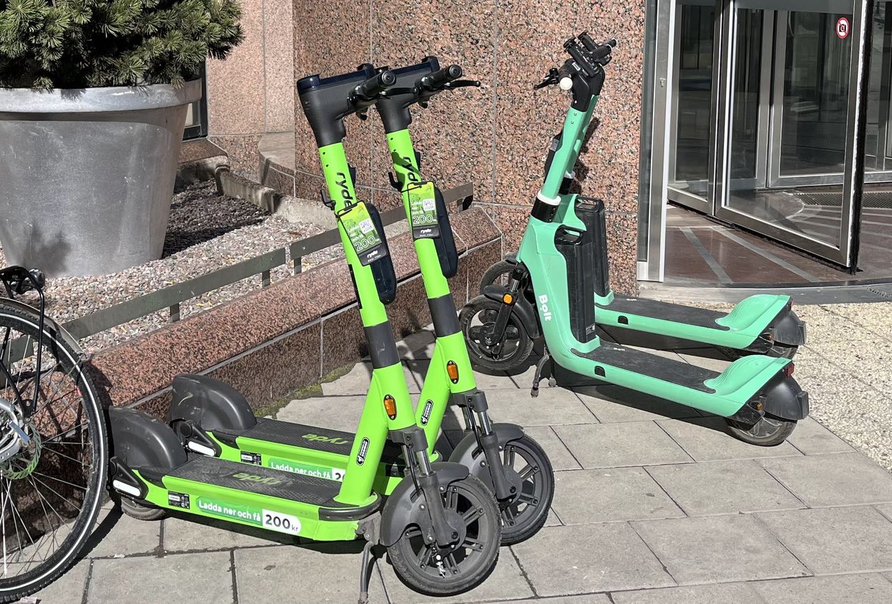 Ryde har börjat ställa ut elsparkcyklar i Stockholm