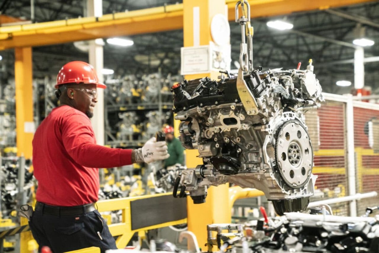 Toyota stor-investerar i tillverkning av fyrcylindriga motorer