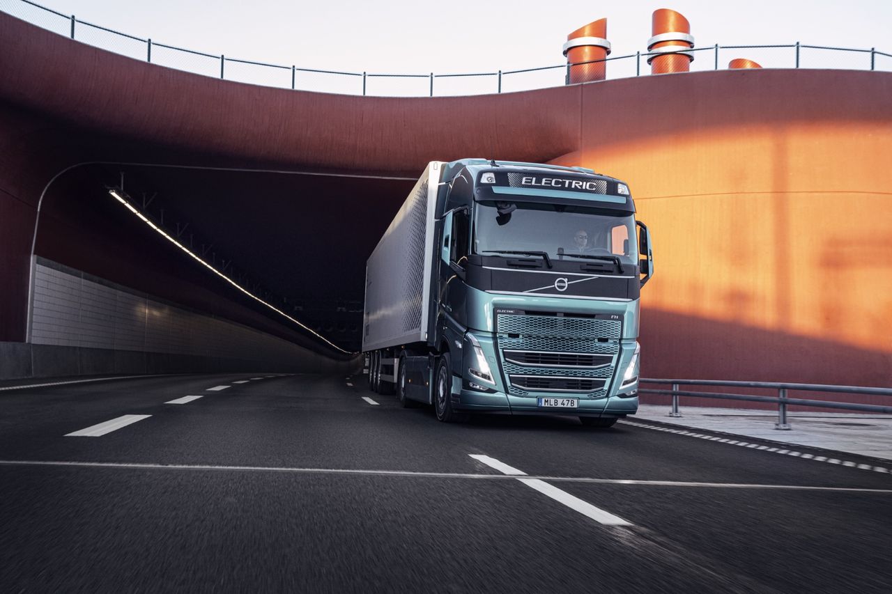 Volvo Lastvagnar först att använda fossilfritt stål i sina lastbilar