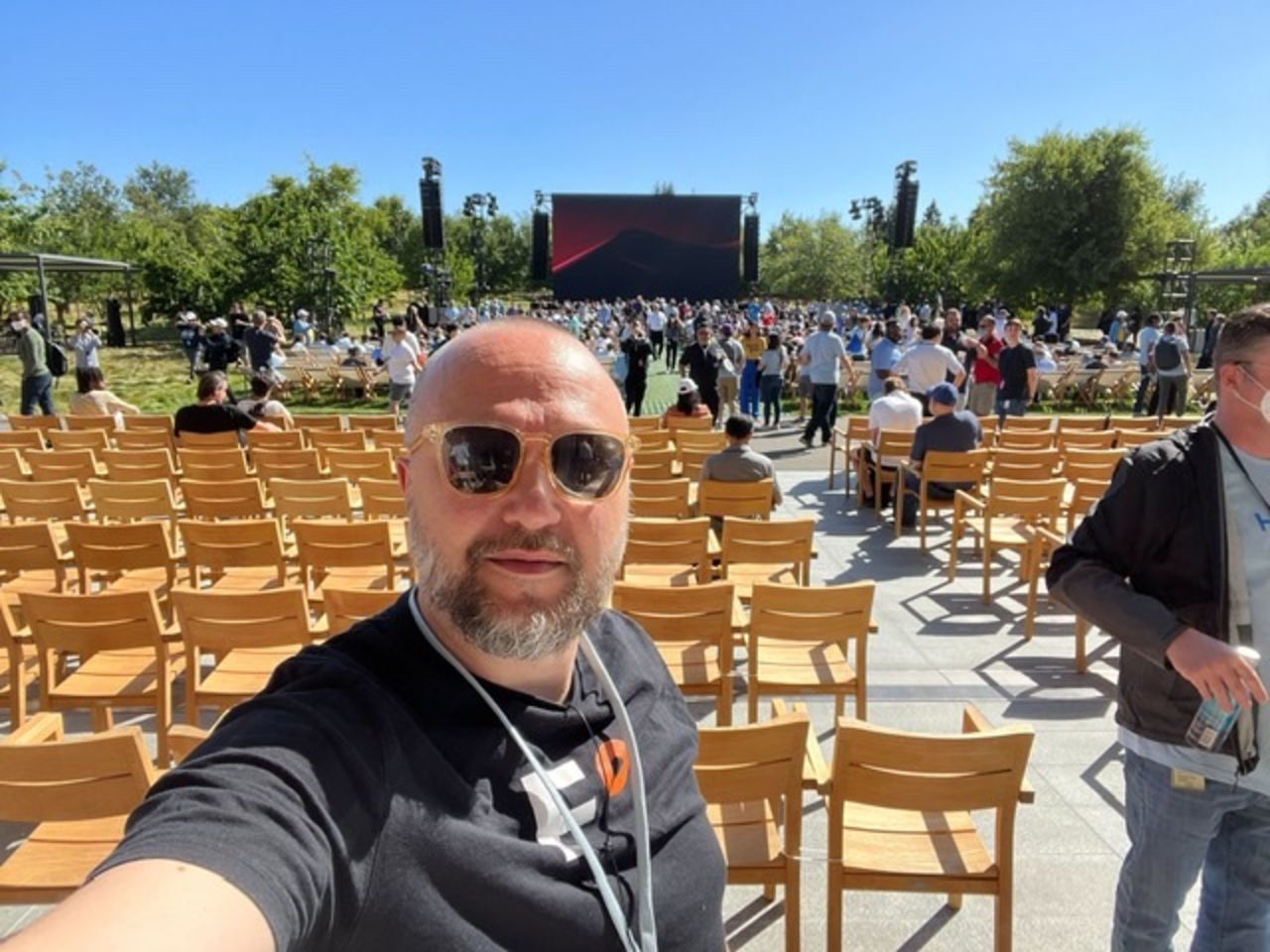 På plats i Apple Park!