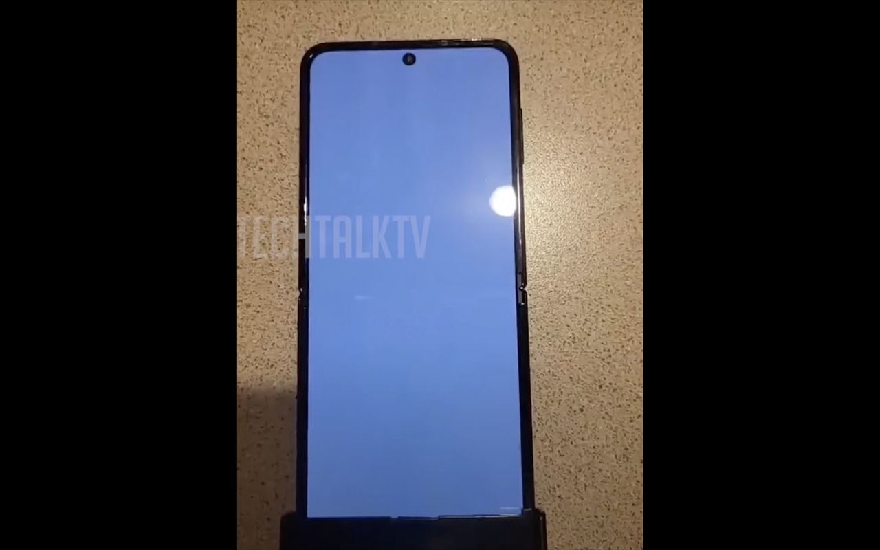 Bilder på Galaxy Z Flip 4 läcker