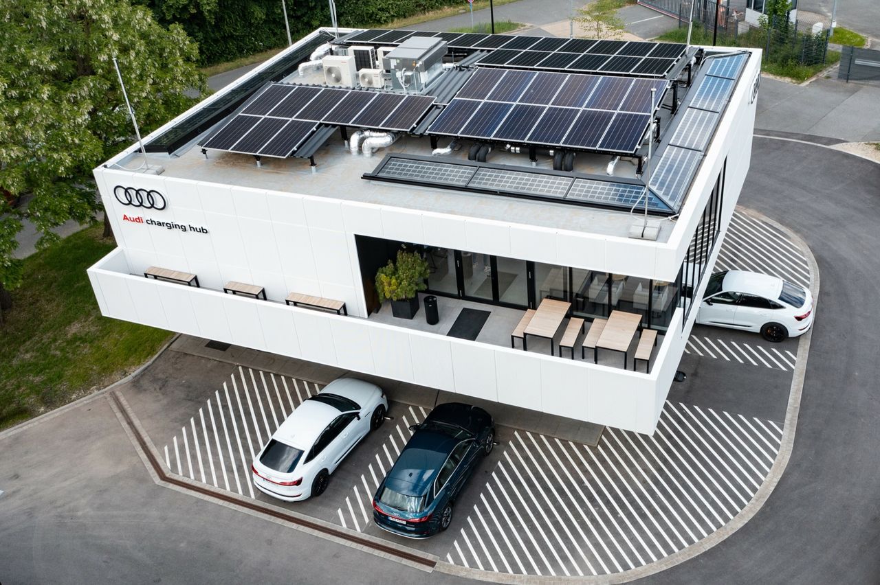 Audi bygger fler laddstationer