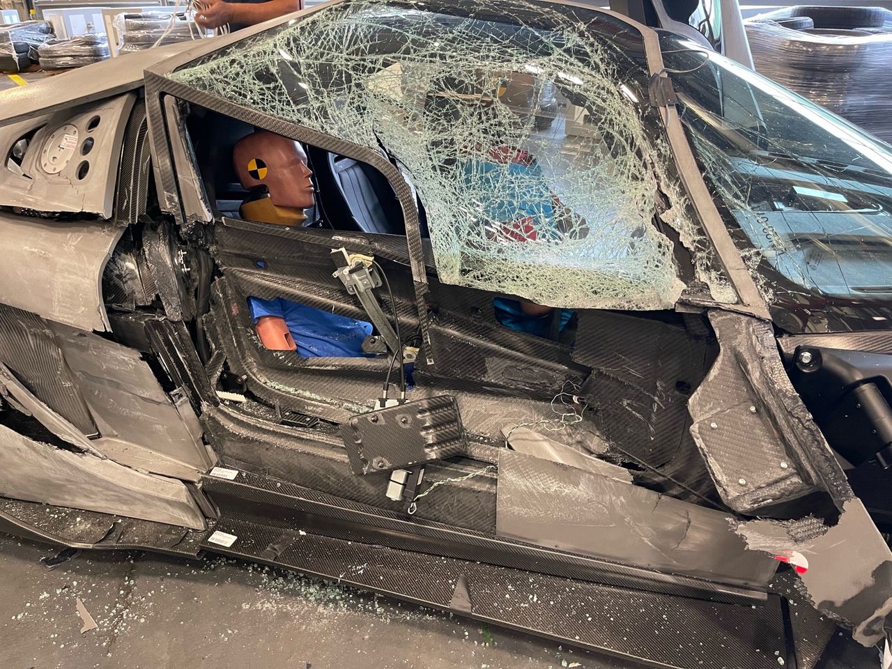 SCG:s bil klarade krocktest utan sidokrockkudde