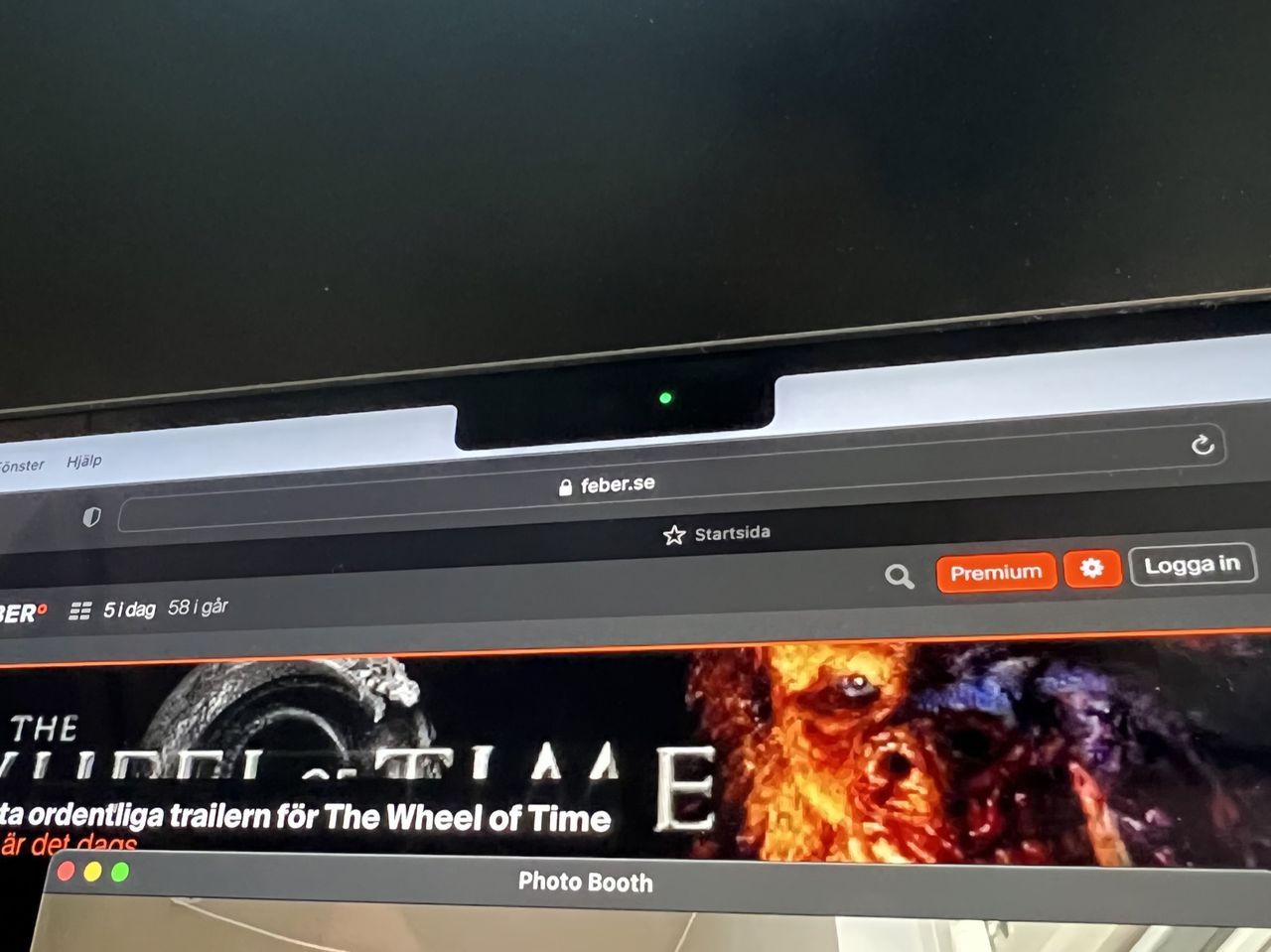 App använder MacBook Pros notch för AirDrop