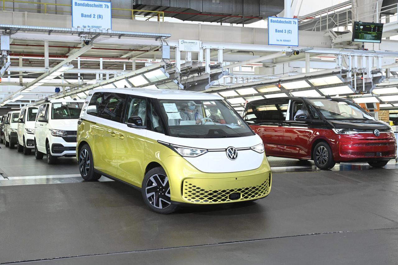 Volkswagen ID. Buzz kostar från 625.000 kronor