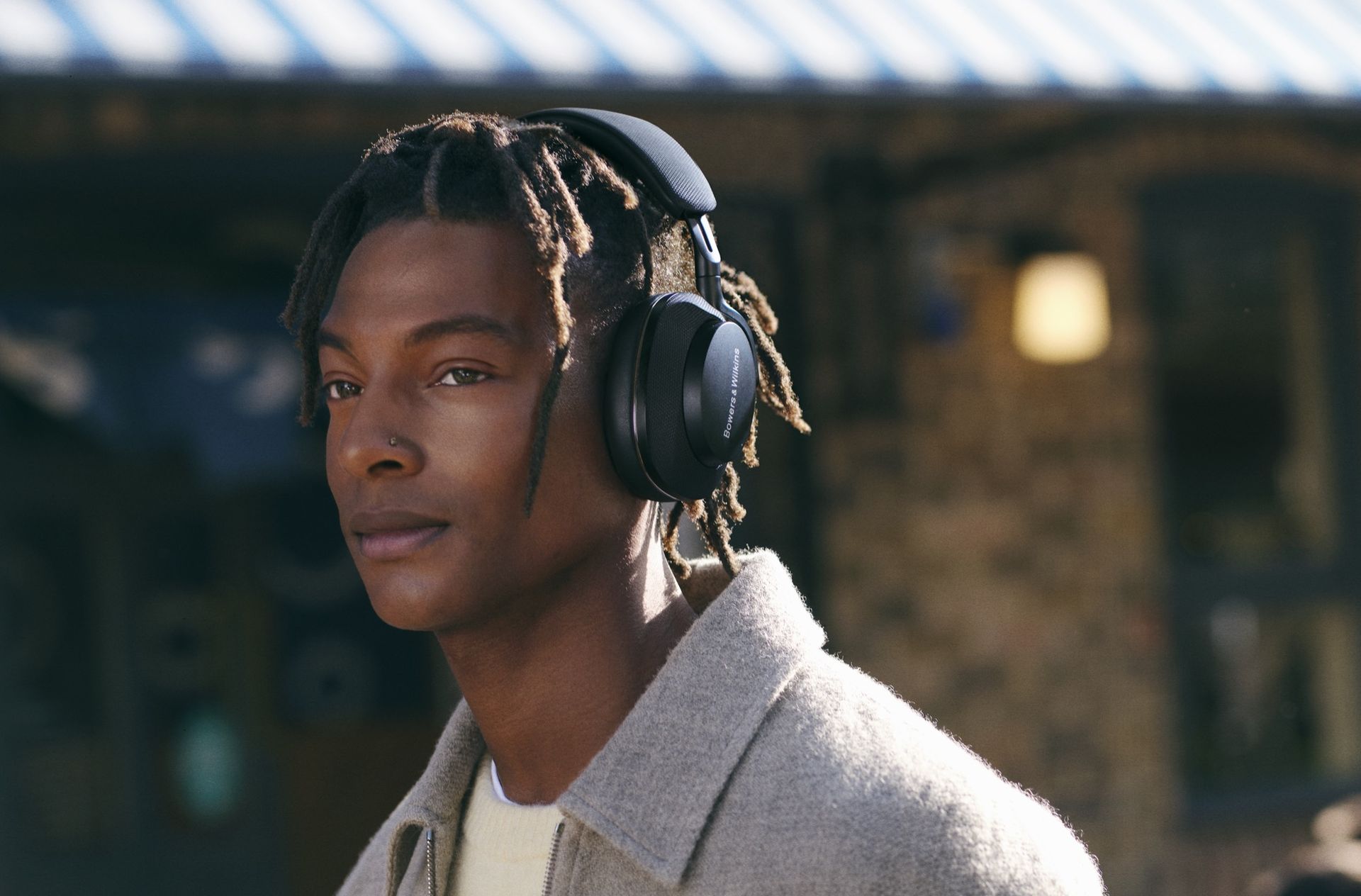 Bowers & Wilkins släpper hörlurarna Px7 S2